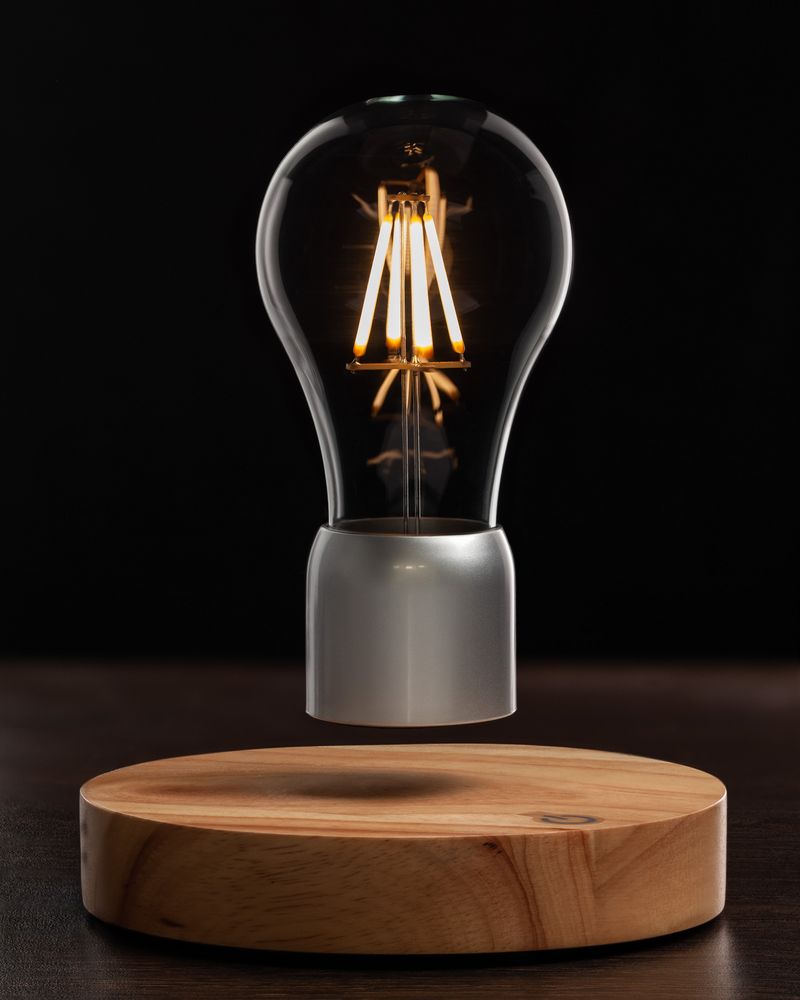 картинка Левитирующая лампа FireFly от магазина